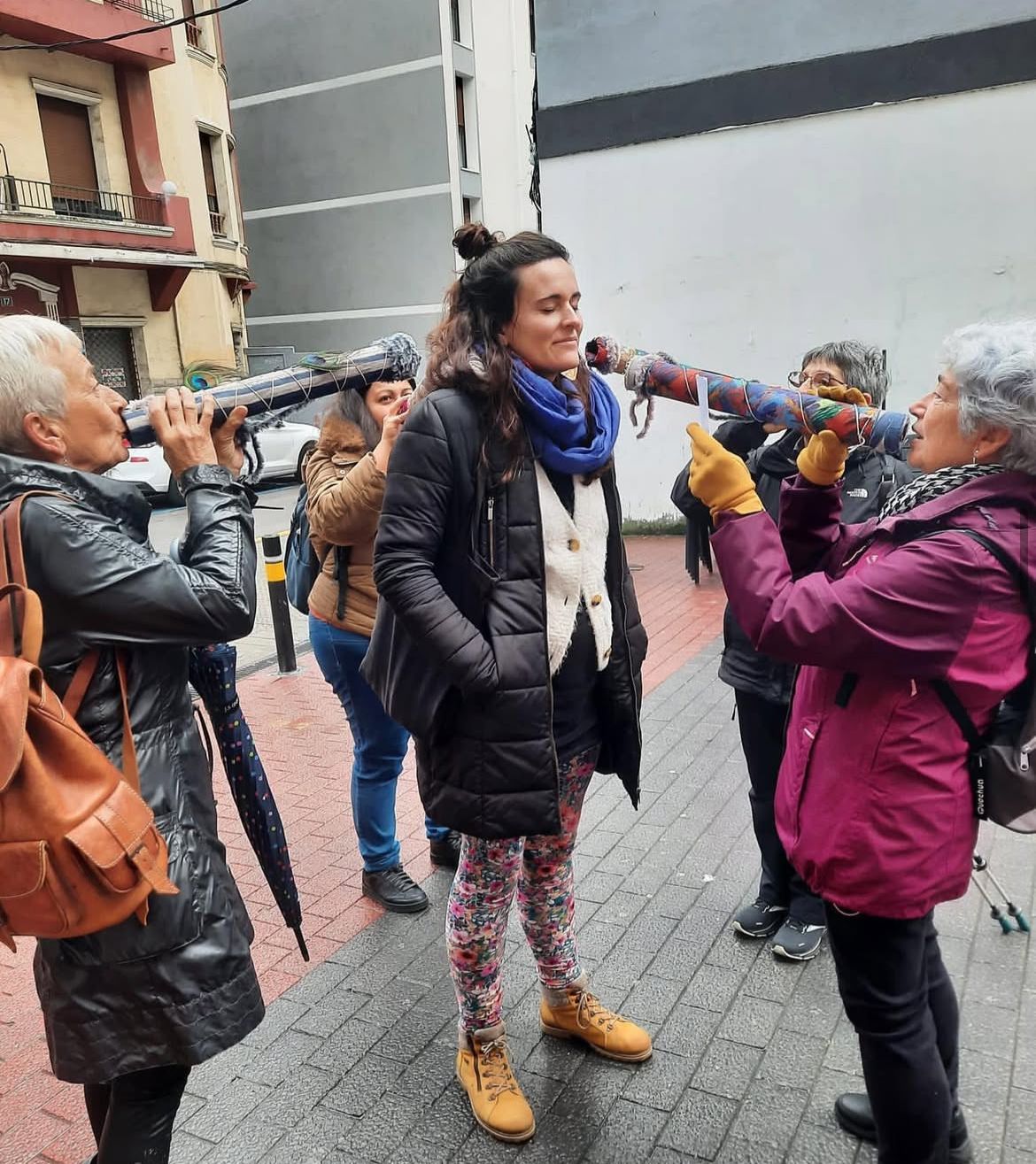 Colectivo Kilimar · Poesía susurrada · Imagen 2